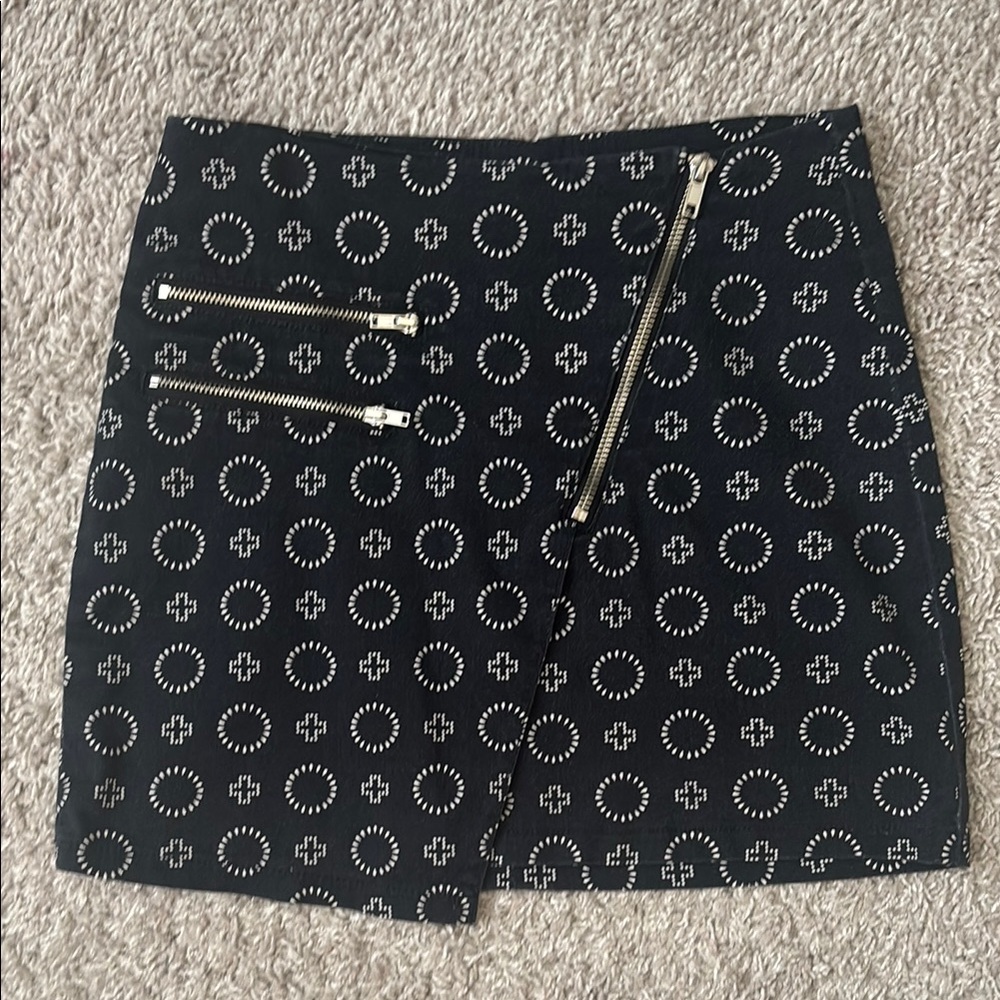 Divided White and Blue Mini Pencil Skirt